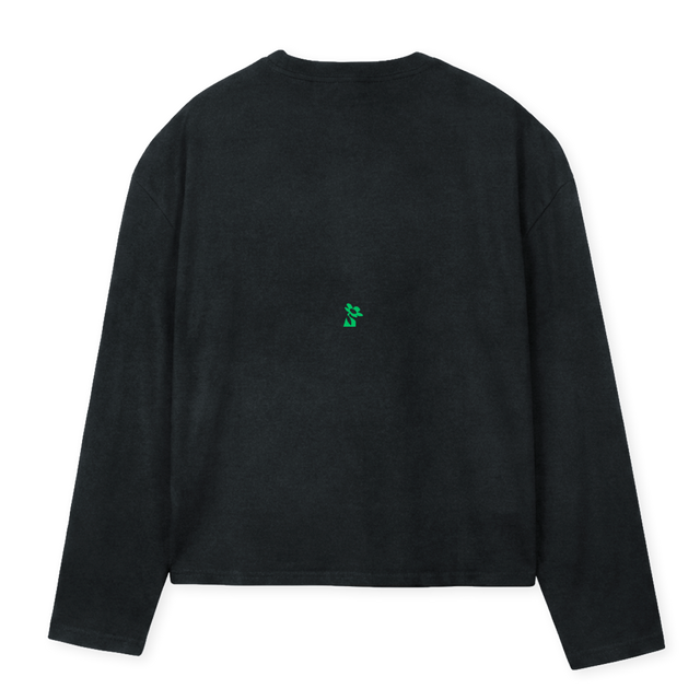 SANTATWOLONGLESEEVE_VBGREEN Vintage Black Oversized Boxy LS Tee.