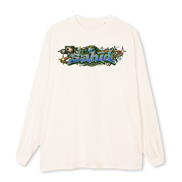 GLOBALIZATION Vintage White Oversized LS Tee.