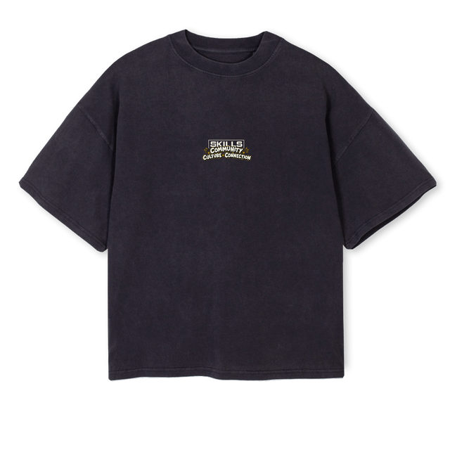 SKILLSCOMMUNITYVB Vintage Black Oversized Boxy Tee.