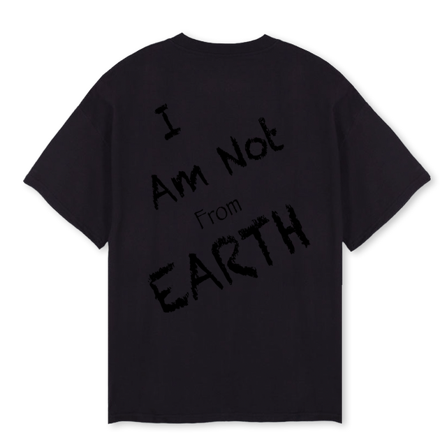 NTFESHORTSLEEVE Black Oversized Tee.