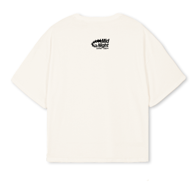 BEIGEWALK Vintage White Oversized Boxy Tee.