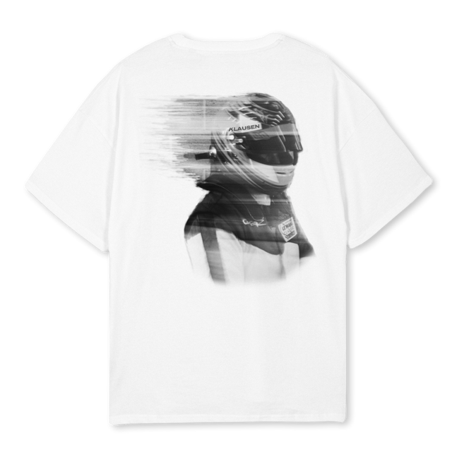KLAUSEN ZEHN White Oversized Tee.