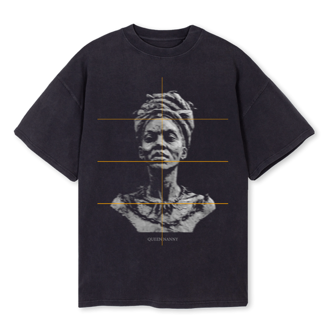 QUEENNANNYW Vintage Black Oversized Tee.