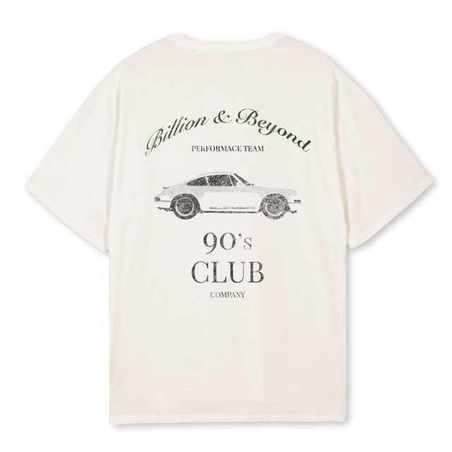 NINTEESTEE Vintage White Oversized Tee.