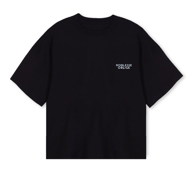 NOBLIGEBLCKBLUMEMLAN Black Oversized Boxy Tee.