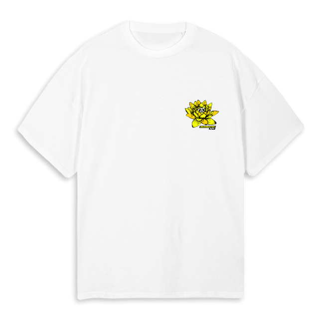 APMLOTOSTSHIRTWHITE White Oversized Tee.