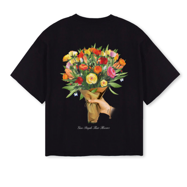 SOLACEGIVEFLOWERS Black Oversized Boxy Tee.