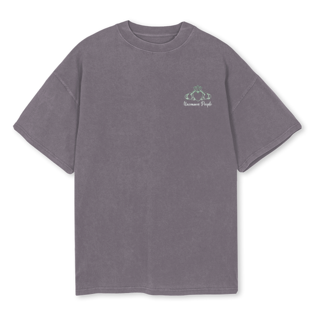 CLADDAGH Pigment Grey Oversized Tee.