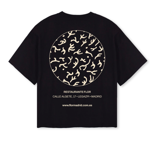 FLOR CARVOARIA Black Oversized Boxy Tee.