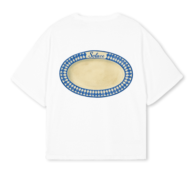 SOLACEPIATTOTEE White Oversized Boxy Tee.