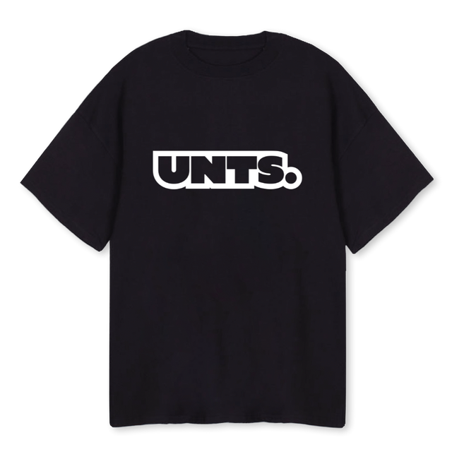 NIKI HEEMELS_B Black Oversized Tee.