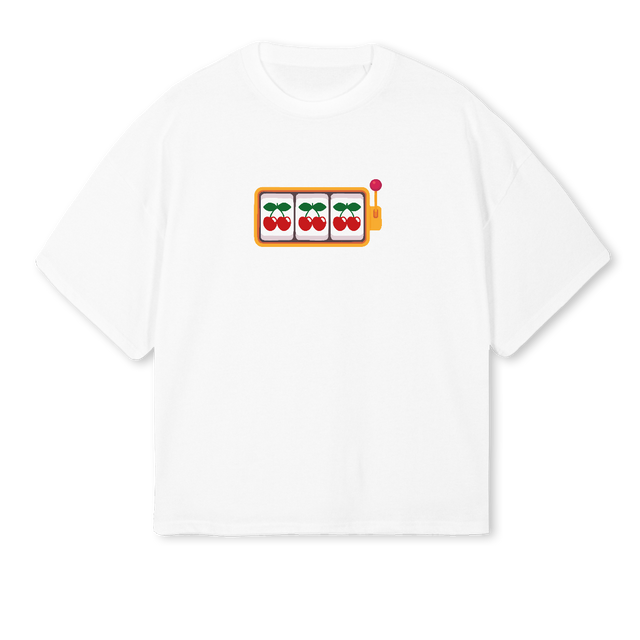 TRAGAPERRAS White Oversized Boxy Tee.