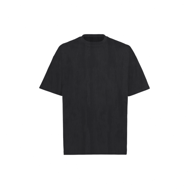 19-3911 TCX Vintage Black Beauty Oversized Tee.
