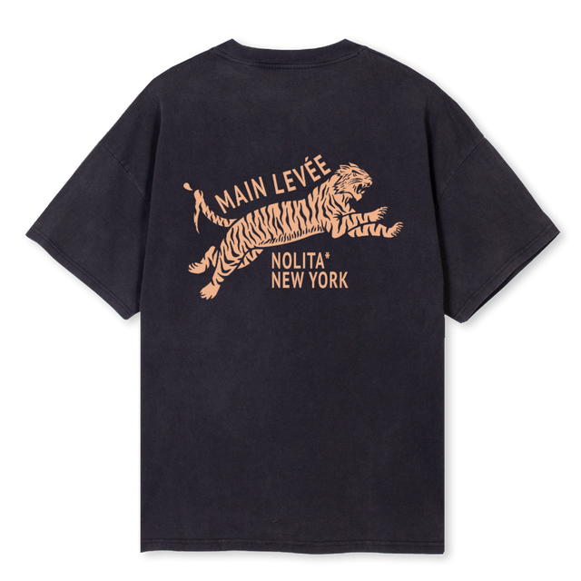 AMLCHINATOWNTIGER Vintage Black Oversized Tee.