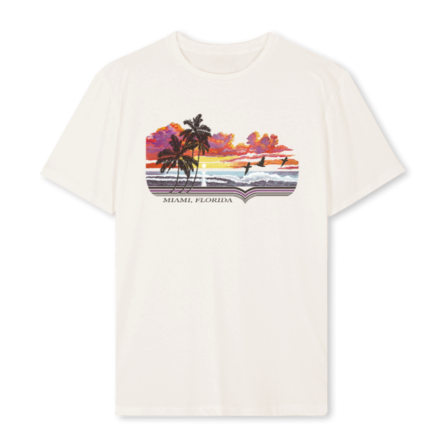 MIAMIXSVINTAGEWHITE Vintage White Regular Tee.