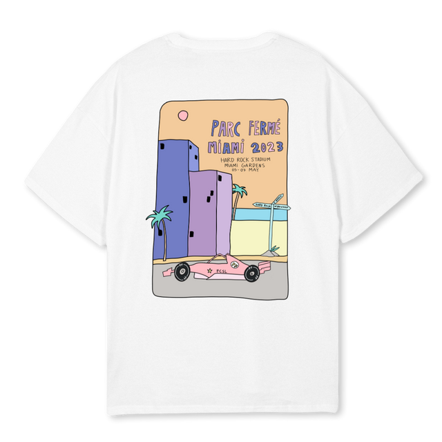 PARC FERMÉ White Oversized Tee.