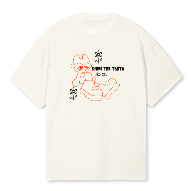 BIGFOOD Cream Oversized Tee.