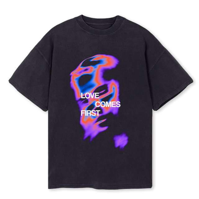 HEATWAVE Vintage Black Oversized Tee.