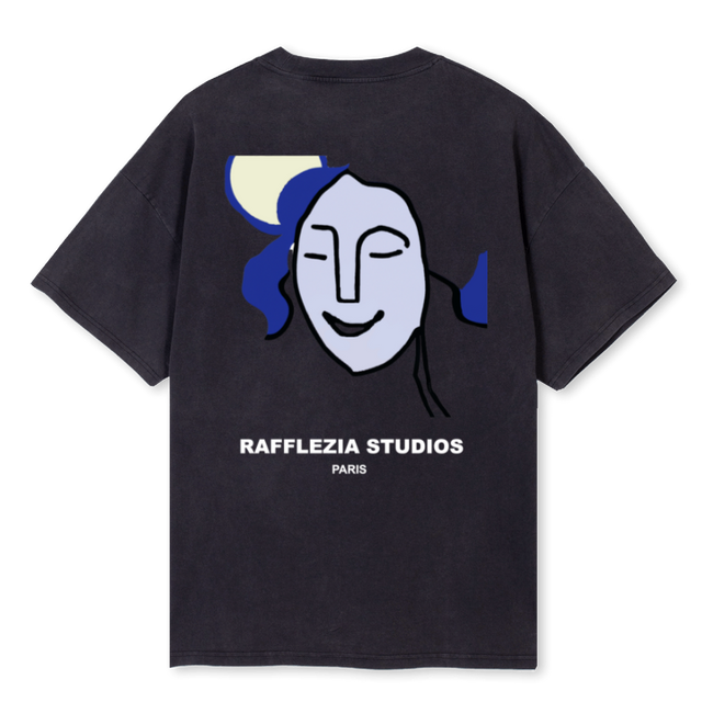 WOMANFACETEE Vintage Black Oversized Tee.