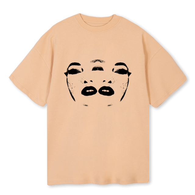 TWOFACETEE Sand Oversized Tee.