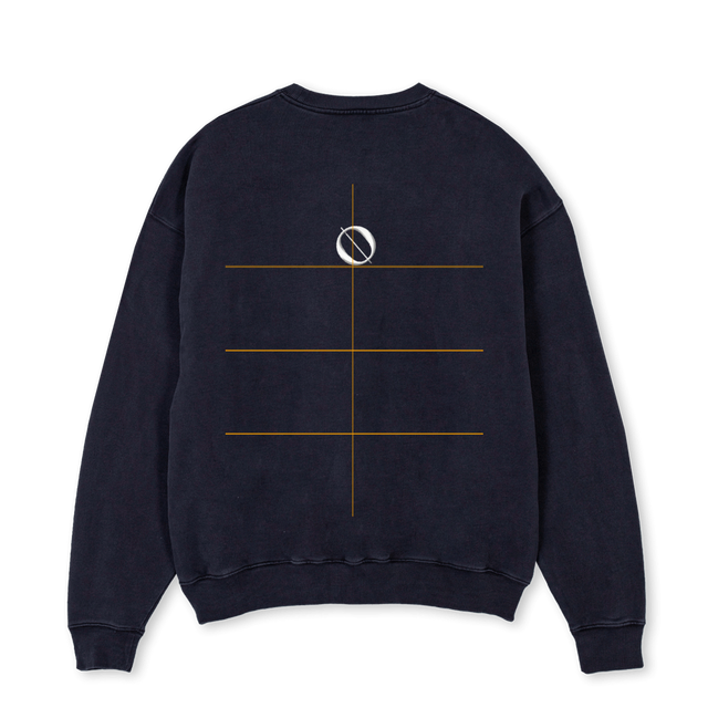 NOSTRESSLOOK Vintage Black Oversized Crewneck Sweater.