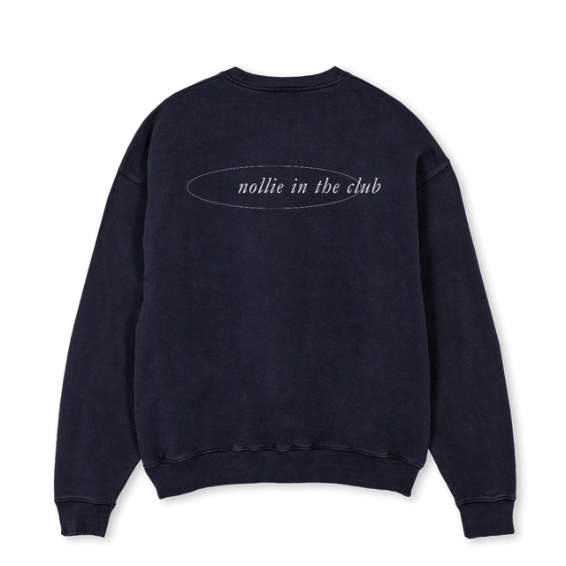 VINTAGECREWNECK Vintage Black Oversized Crewneck Sweater.