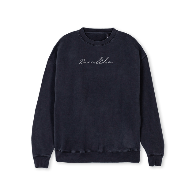 TRACK_2 Vintage Black Regular Crewneck Sweater.
