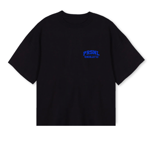 PRSNLLOGOSVART Black Oversized Boxy Tee.