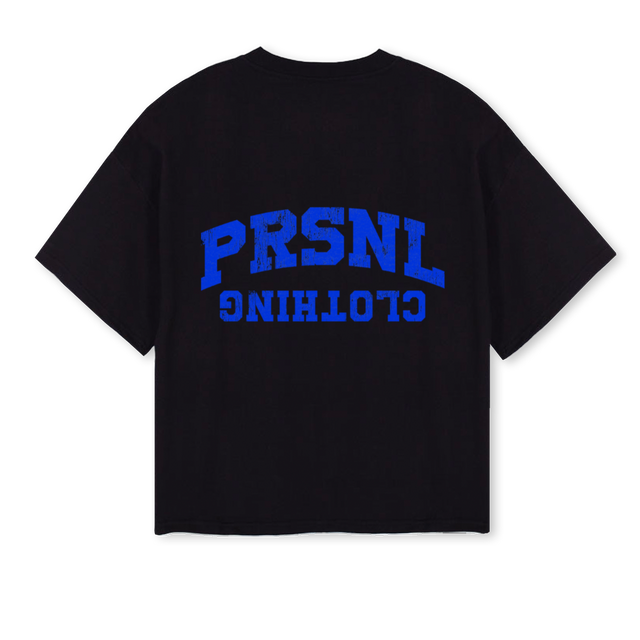 PRSNLLOGOSVART Black Oversized Boxy Tee.