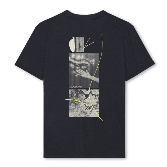 BLACKTSHIRT Vintage Black Regular Tee.