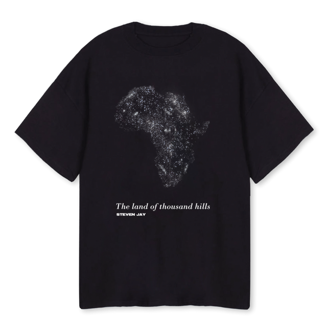 LINUS HAT MICH LIEB Black Oversized Tee.
