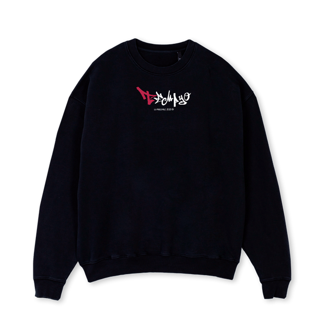 GRAFFITI Black Oversized Crewneck Sweater.