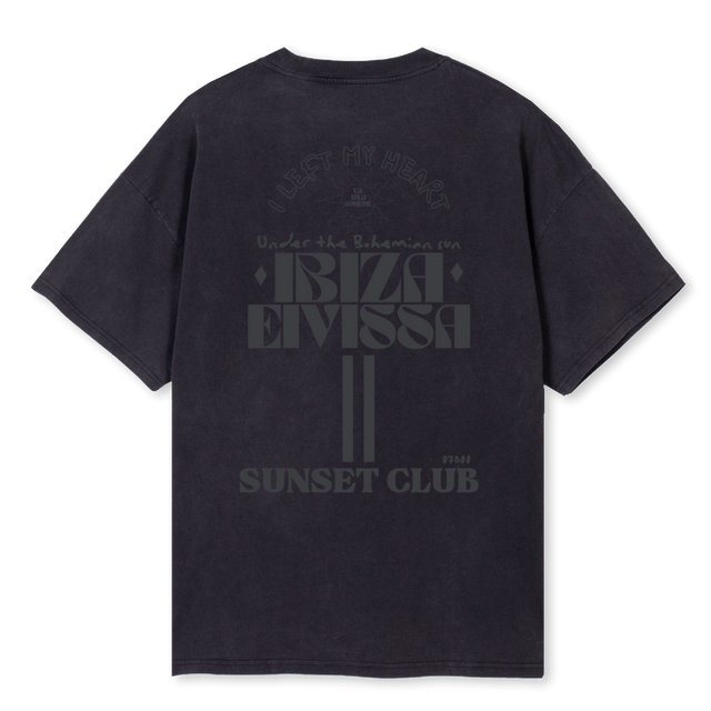 SUNSETLOVERCLUBBLACK Vintage Black Oversized Tee.