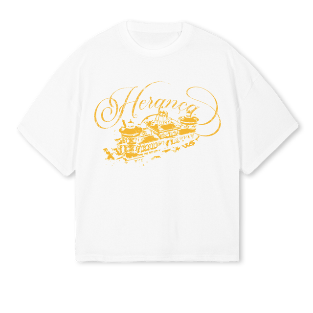 HERANCA White Oversized Boxy Tee.