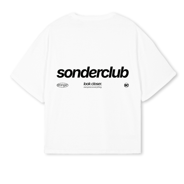 SONDERWHITEBOXY White Oversized Boxy Tee.