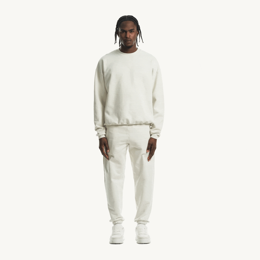 Vintage White Oversized Crewneck Sweater. WATC STUDIO