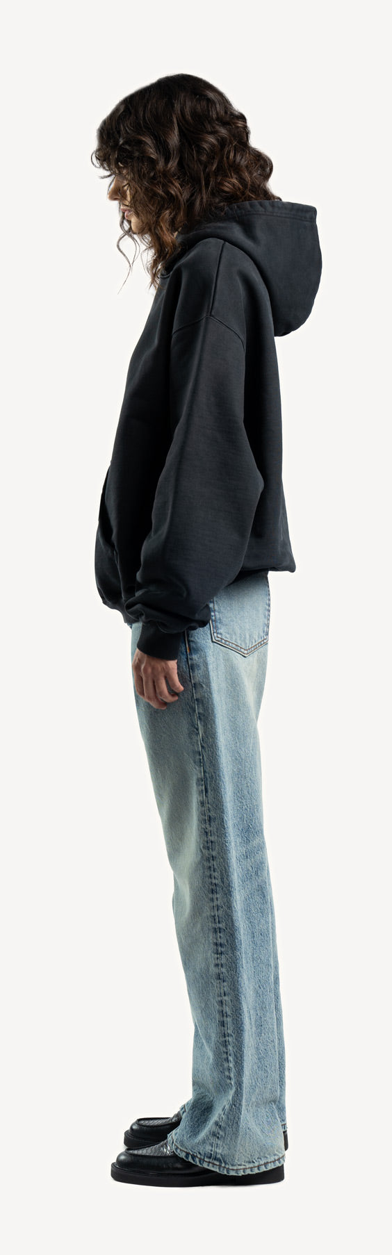 Jieda（ジエダ）の「STUDIOUS別注 USED WIDE FIT JEANS DENIM