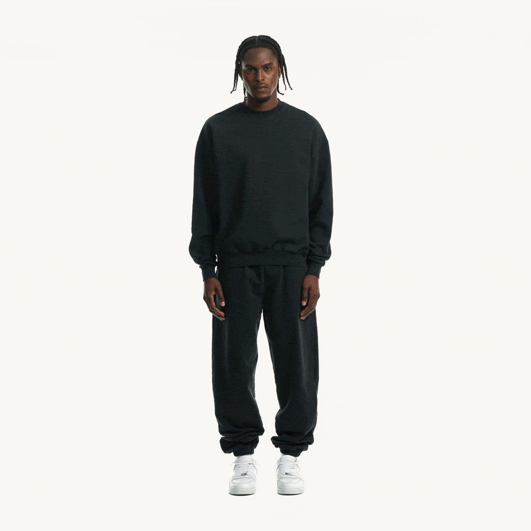 (LAST STOCK) Studded Black Sweatpants