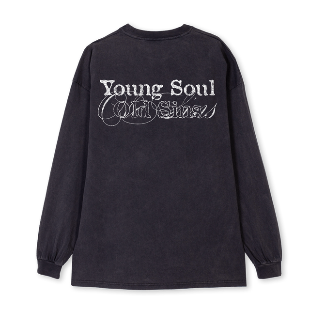 SOCIALCLUBOVLSVBLACK Vintage Black Oversized LS Tee.