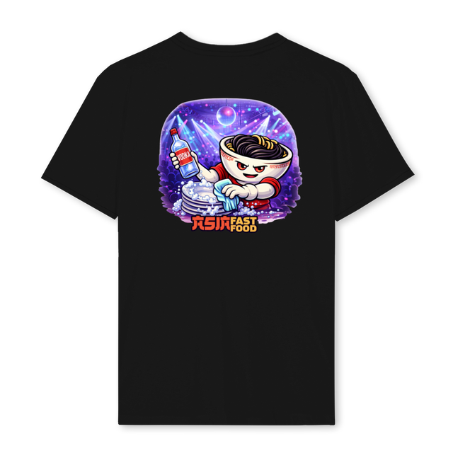 YANNNOUU Black Regular Tee.