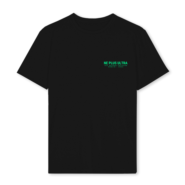 ALLSEASON Black Regular Tee.