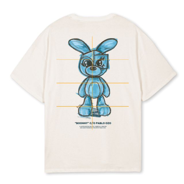 BLUEBOO Vintage White Oversized Tee.