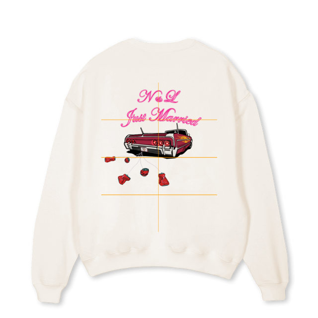 NLCREWWHITE Vintage White Oversized Crewneck Sweater.