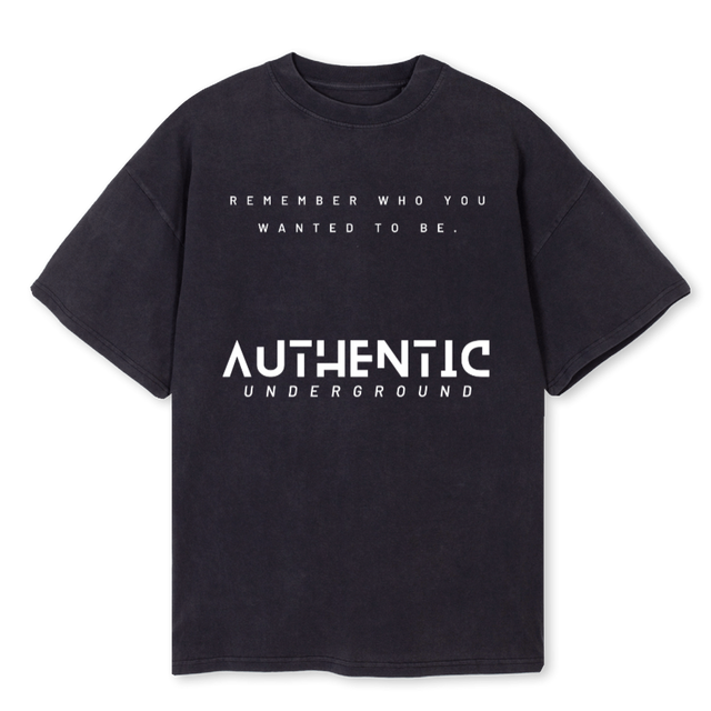 SAMPLET Vintage Black Oversized Tee.