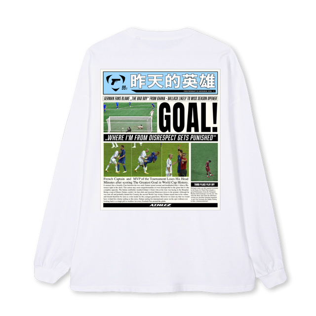MAGAZINEBLUE White Oversized LS Tee.