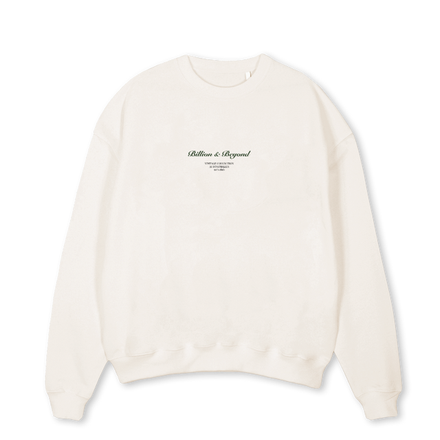 NINTEESCREW Vintage White Oversized Crewneck Sweater.