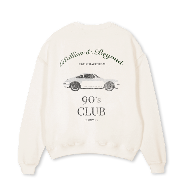 NINTEESCREW Vintage White Oversized Crewneck Sweater.