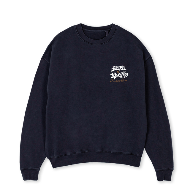 UDOMOBARBER Vintage Black Oversized Crewneck Sweater.
