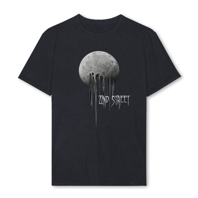 MOONMELTINGTEE Vintage Black Regular Tee.