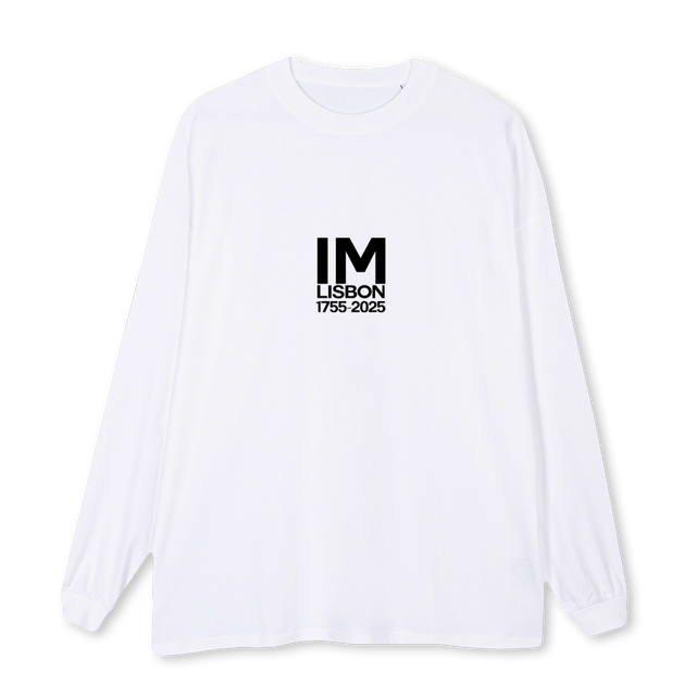 IMMACULATE White Oversized LS Tee.